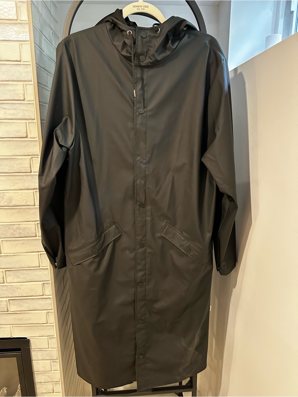 Rains eomen’s Black Hooded Raincoat